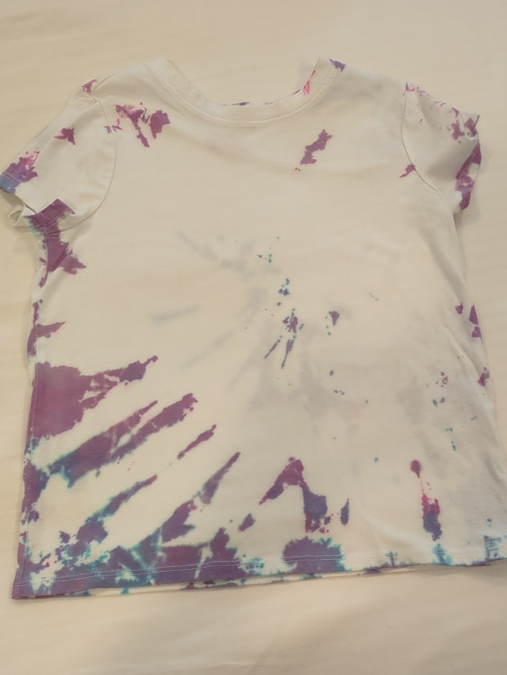 🩷 Cat & Jack White Tee with Purple Tie-Dye Accents